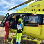 Adolescente fica gravemente ferido após tocar em torre de alta tensão