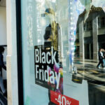 46,4% dos consumidores que comprarão na Black Friday querem gastar mais que em 2023, diz ACSP